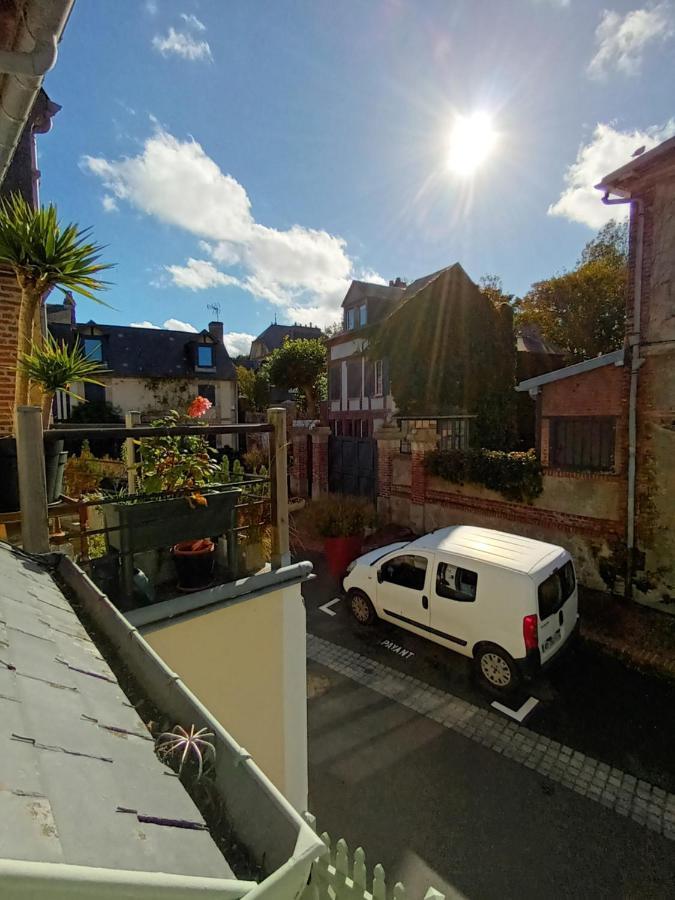 Вилла La P'Tite Normande Виллервиль Экстерьер фото